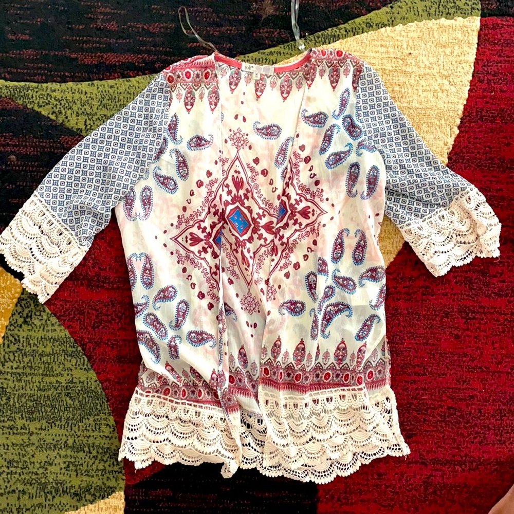 Carigan/flowy shirt.